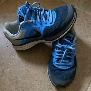 Nike Pegasus 30 running shoes